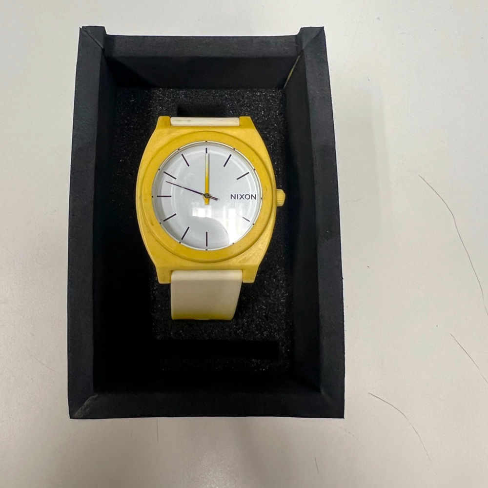 Nixon Mens Time Teller Watch (A119-1327)